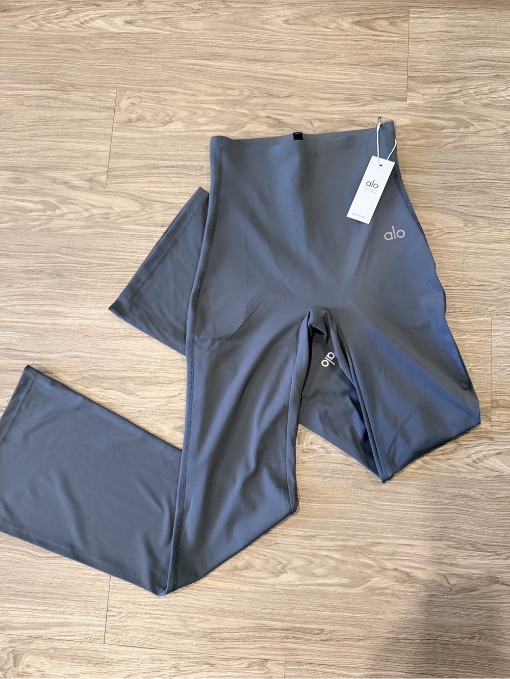 ALO Yoga Women's High-Rise Leggings in Slate Gray